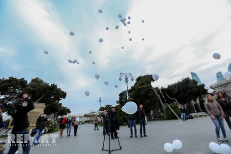 Bakıda Kemerovodakı faciə ilə əlaqədar aksiya keçirilib - FOTO - VİDEO
