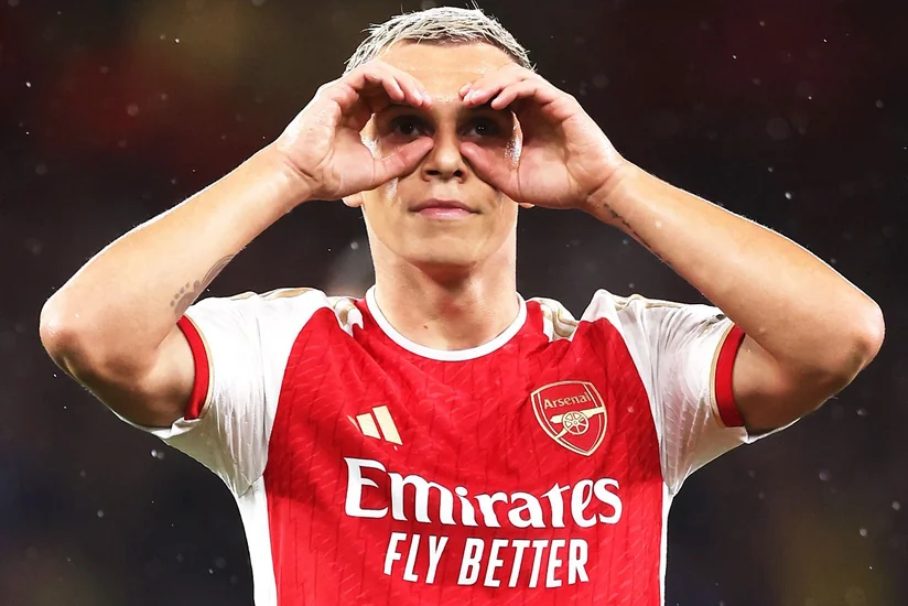 Arsenalın futbolçusu baş məşqçi tərəfindən maraqlı cəzaya məruz qalıb