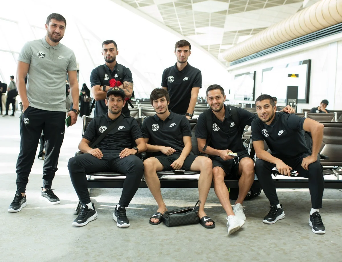 Səbail Avroliqada cavab oyunu üçün Rumıniyaya çatıb