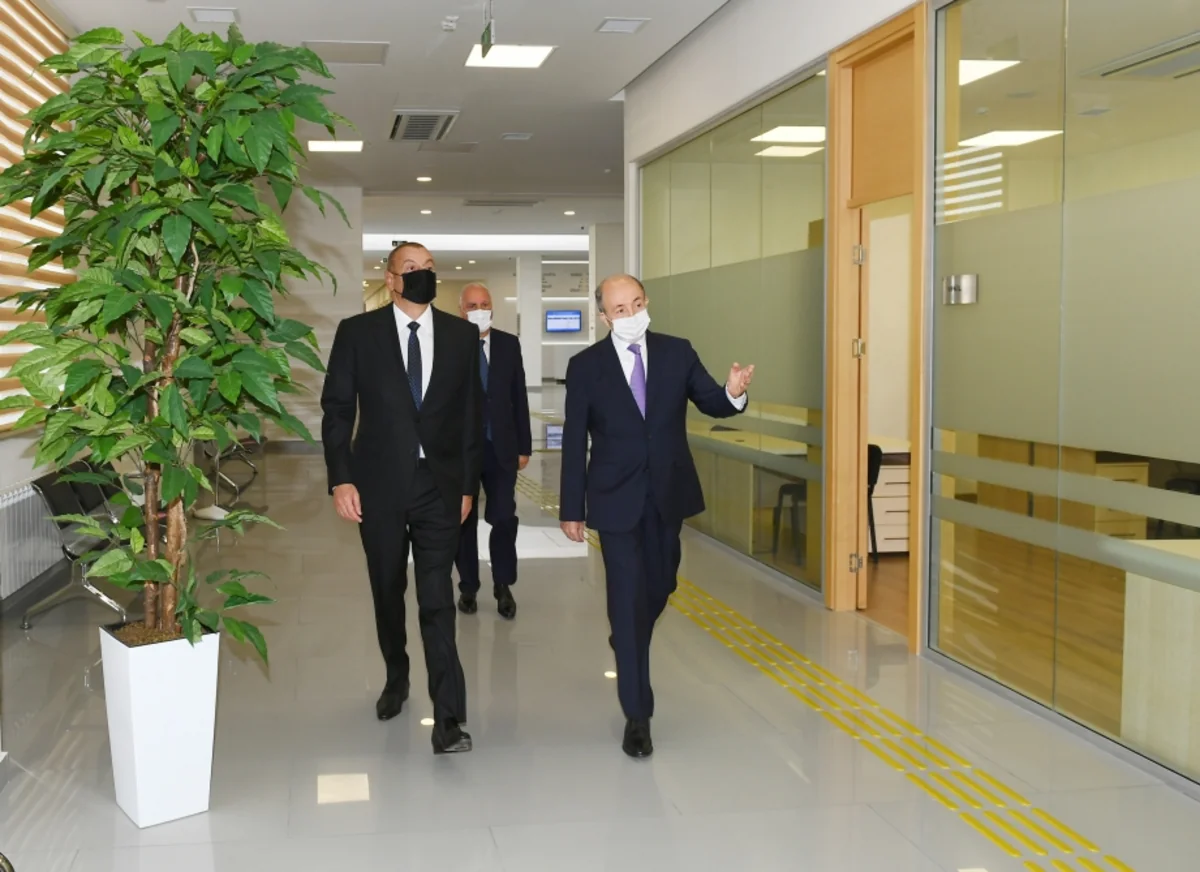 Prezident İlham Əliyev Sumqayıt Məhkəmə Kompleksinin açılışını edib