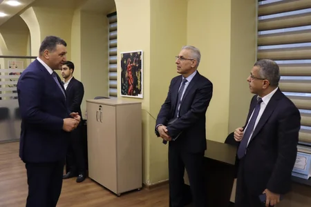 Avropa İHM-in hakimi ilə hüquq ictimaiyyəti arasında görüş keçirilib