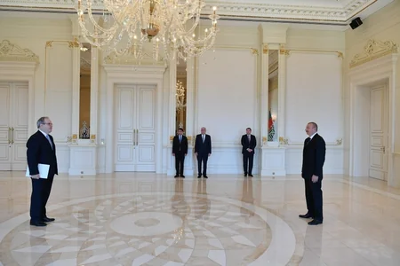 President Ilham Aliyev receives credentials of incoming Latvian and British ambassadors