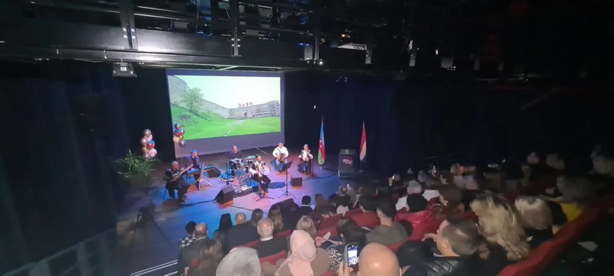 Haaqada Zəfər Günü münasibətilə konsert təşkil edilib