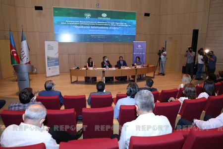 Mediada islahatlara doğru mövzusunda silsilə seminarlara yekun vurulub