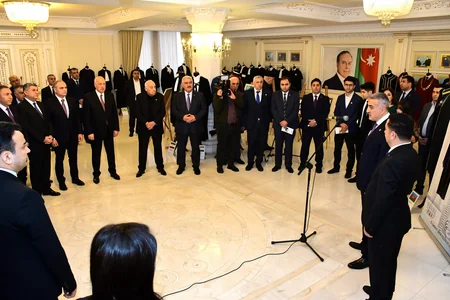 Sumqayıtda Dünya Vəkil Cübbələri və Atributları sərgisi keçirilir