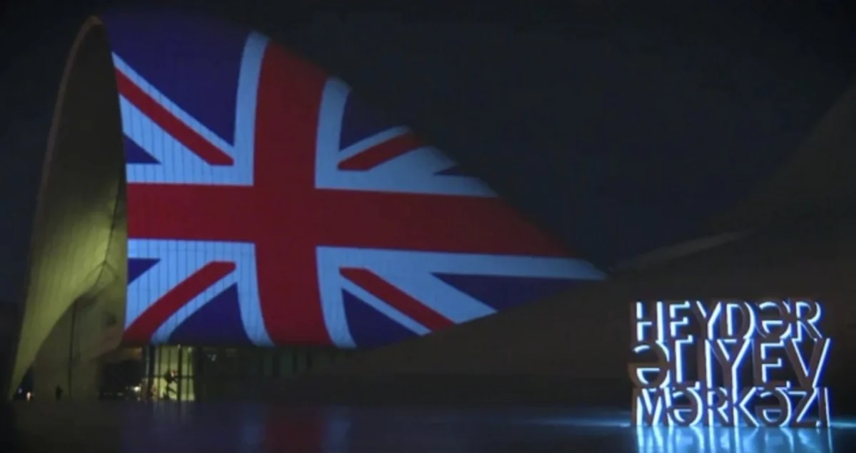 Heydər Əliyev Mərkəzi Britaniyaya dəstək verdi