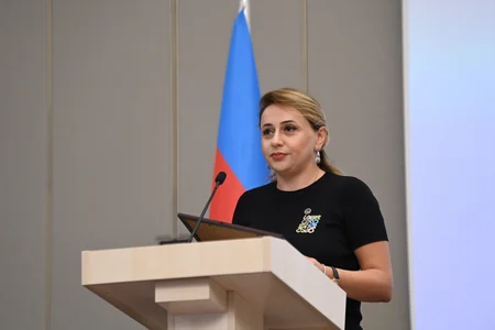 Vəkil olmaq istəyirəm adlı yay məktəbinin bağlanış mərasimi keçirilib