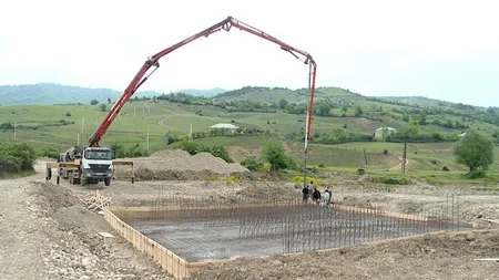 ​Qubada 4 istiqamətdə avtomobil yolları salınır -  VİDEO