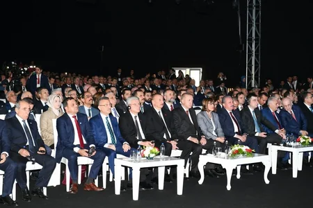 Prezident İlham Əliyev: TANAP Türkiyə və Azərbaycan xalqlarına, digər qonşu xalqlara fayda və tərəqqi verəcəkdir - FOTO - YENİLƏNİB-3