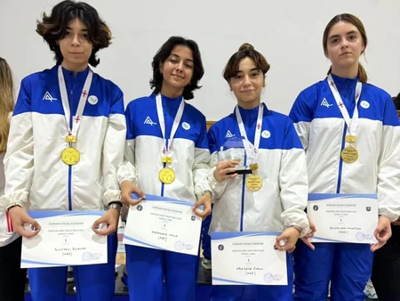 Azərbaycan qılıncoynadanları beynəlxalq turnirdə qızıl və gümüş medallar qazanıblar