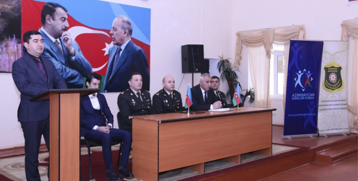Xocalının müdafiəsi zamanı şücaət göstərmiş veteranlarla gənclərin görüşü olub
