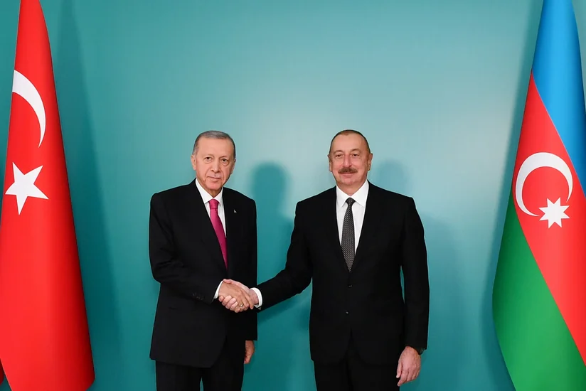 Qars-Naxçıvan dəmir yoluna dair niyyət protokolu imzalanıb