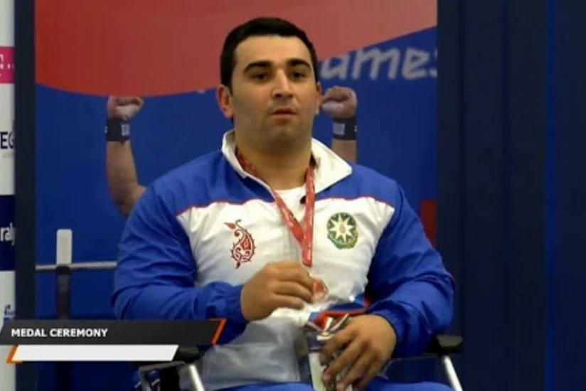 Ağır atletimiz Dünya kubokunun bürünc medalını qazandı