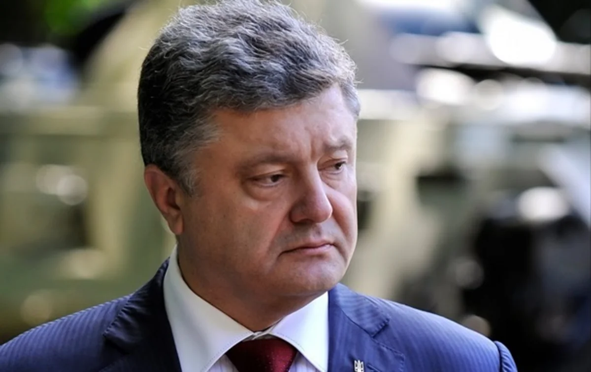 Порошенко: Украина несет основное бремя Чернобыльской катастрофы