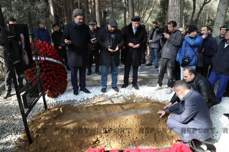 Xalq artisti Əlibaba Məmmədov dəfn olunub