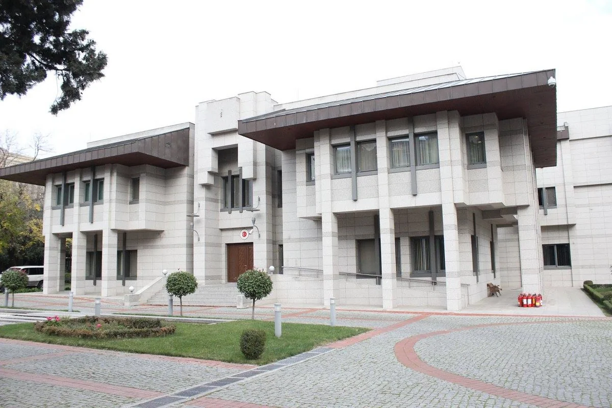 Azerbaijan launches aid-collection campaign for those affected by Turkiye earthquake