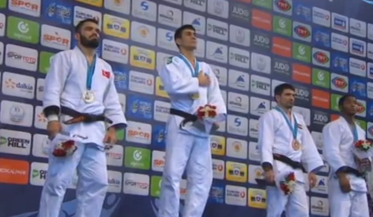 Cüdoçumuz Rüstəm Orucov Türkiyədə qızıl medal qazanıb