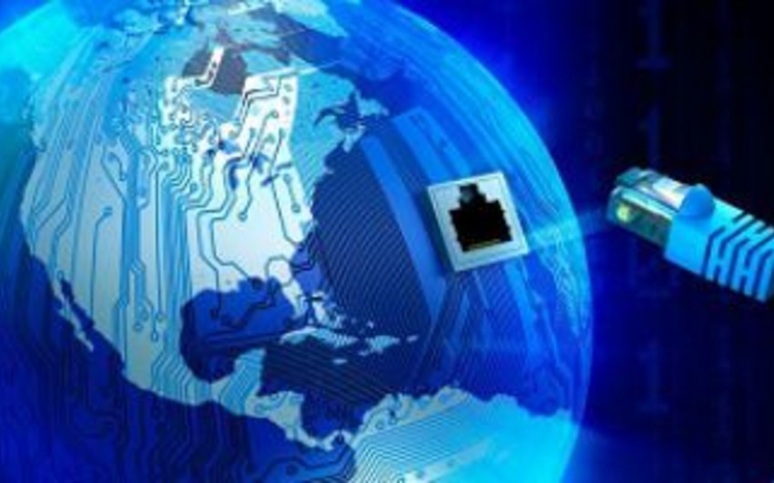 ​Accessbank pulsuz internet-bankinq xidməti təklif edir