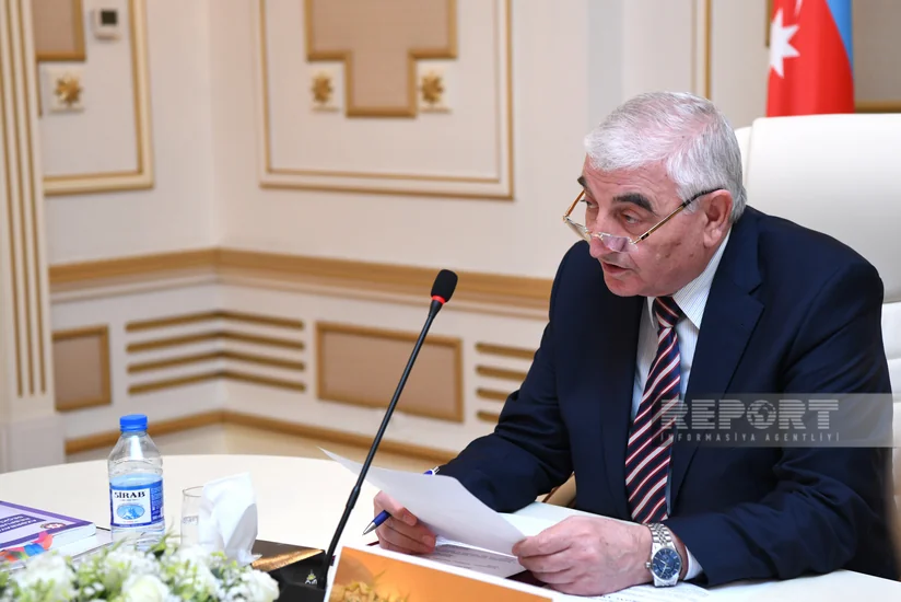 Məzahir Pənahov: “Qapılarımız beynəlxalq qurumların nümayəndələrinə açıqdır”