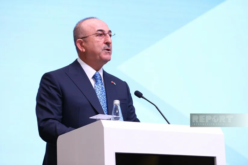 Mövlud Çavuşoğlu: Qərbi azərbaycanlıların tələbləri torpaq yox, insan haqları məsələsidir