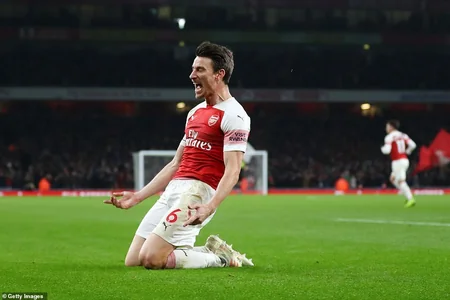 London derbisində Arsenal Çelsini məğlub edib