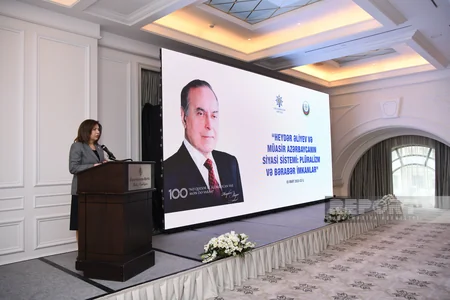YAP və Dövlət Komitəsinin birgə təşkilatçılığı ilə “Heydər Əliyev İli” çərçivəsində konfrans keçirilib