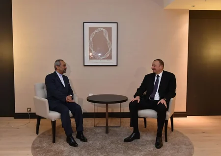 ​İlham Əliyev sanksiyaların götürülməsi münasibətilə İran xalqını təbrik edib