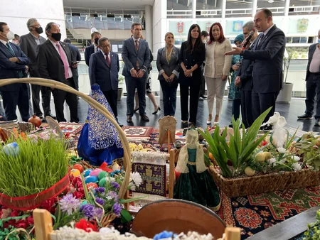 Meksika senatorlarına Azərbaycan mədəniyyəti, tarixinə aid materiallar nümayiş etdirilib