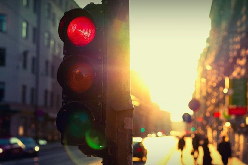 Nərimanov rayonunda 59 yaşlı qadını avtomobil vuraraq ayağını sındırıb