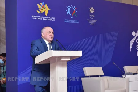 Bakıda Gənc Sahibkarların II Forumu keçirilib