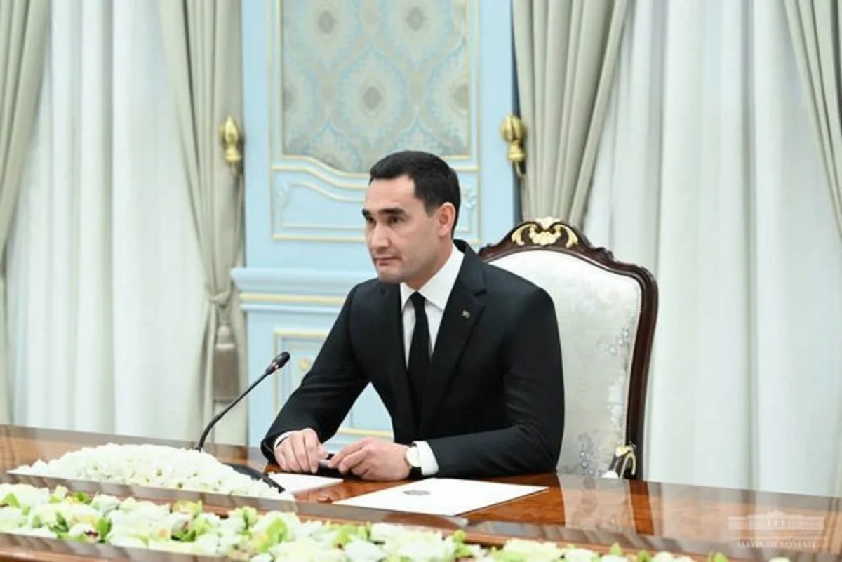 Президент Туркменистана провел заседание Кабинета министров