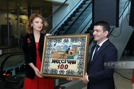 Bakıda Naxçıvan-100” xalçasının təqdimat mərasimi keçirilib