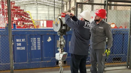 Bakıda şirkətə məxsus təhlükəli kranın fəaliyyəti dayandırılıb