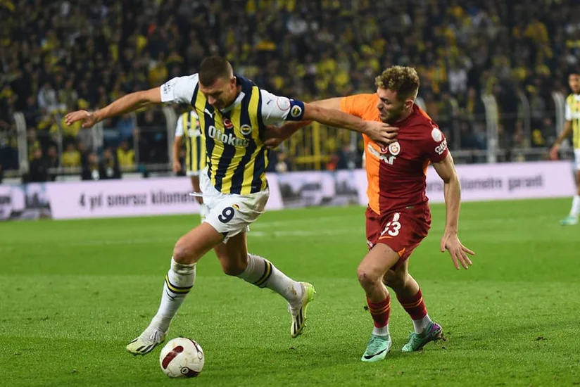 Türkiyə Superliqası: Qalatasaray bu gün səfərdə Fənərbağça ilə üz-üzə gələcək
