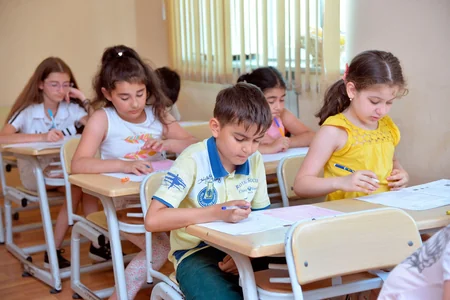 Bakıdakı lisey və məktəb-liseylərin V və VII siniflərinə qəbulla bağlı müsabiqə keçirilib