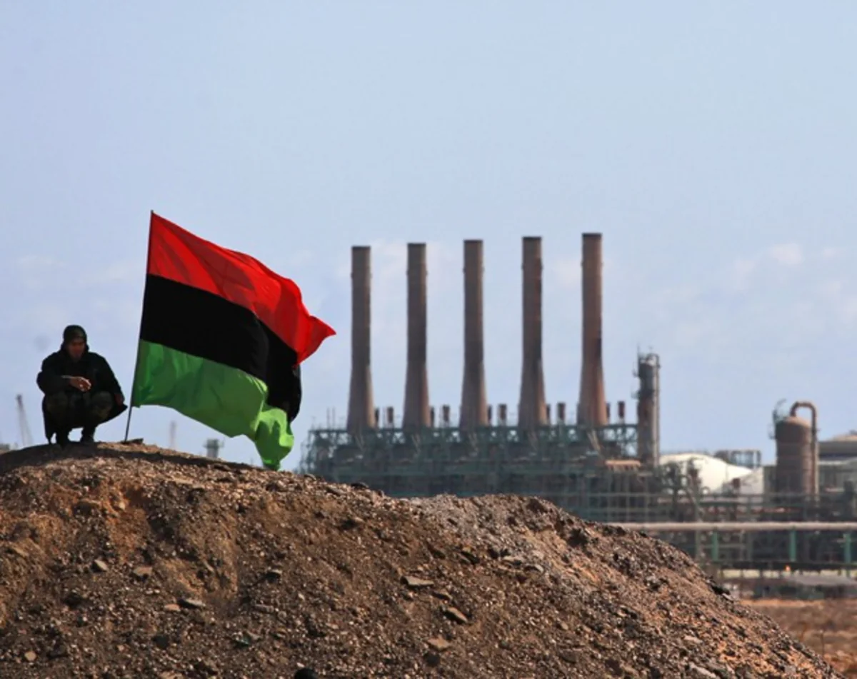 Liviyada siyasi problemlər neft hasilatının azalmasına səbəb olub