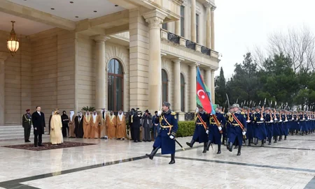​Prezident İlham Əliyevin və BƏƏ-nin baş nazirinin geniş tərkibdə görüşü olub