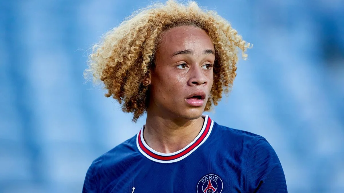 Xavi Simons joins Leipzig from PSG in €80M deal