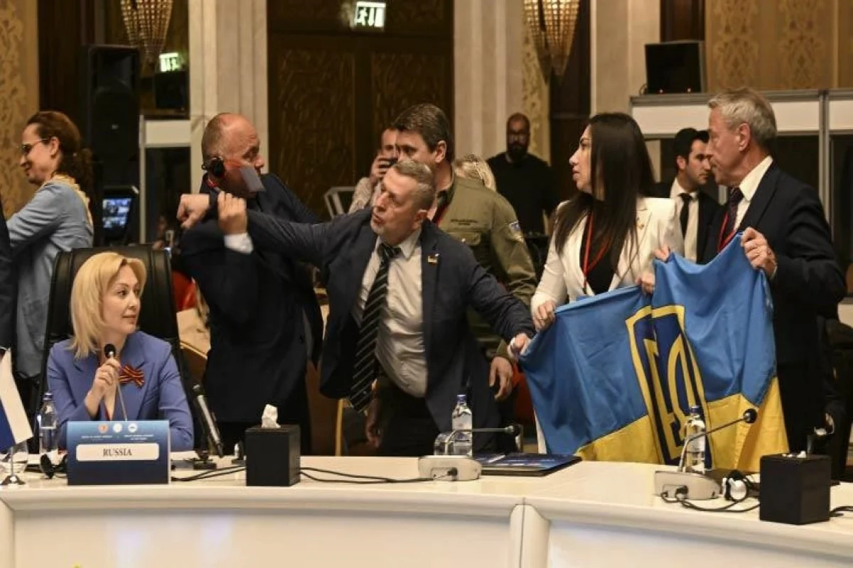 Türkiyədə Ukrayna və Rusiya nümayəndə heyətləri arasında dava düşüb
