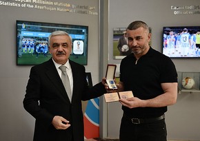 Гурбану Гурбанову вручен орден Шохрат
