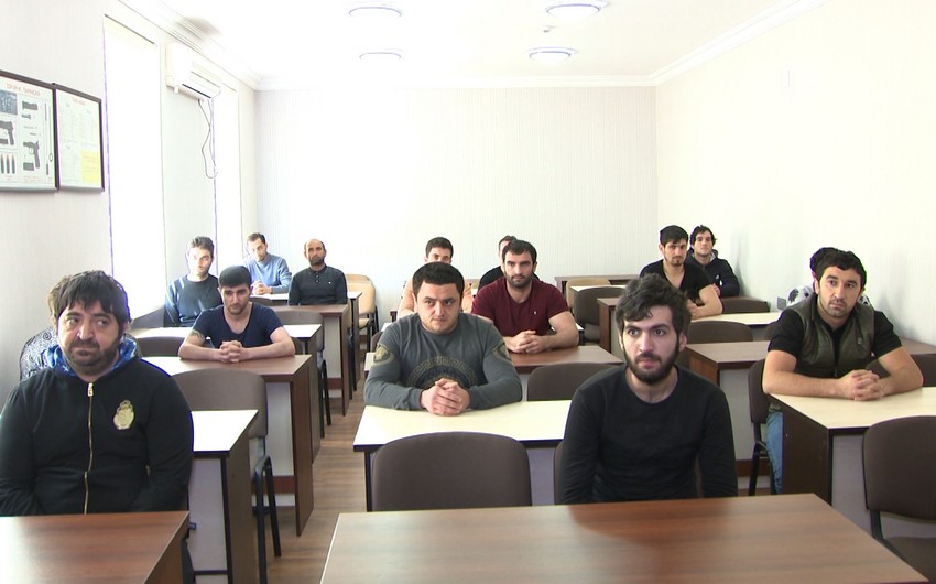 Karantini pozaraq həbs edilən sürücülərlə görüş keçirildi