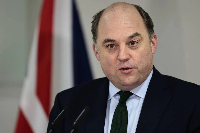 Times: Britaniyanın müdafiə naziri Şoyquya xəbərdarlıq etmək niyyətindədir