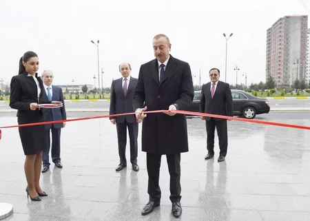 Prezident Binəqədi Rayon Məhkəməsinin yeni inzibati binasının açılışında iştirak edib - YENİLƏNİB
