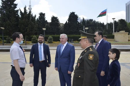 Defense Ministry officers honor memory of Great Patriotic War heroes