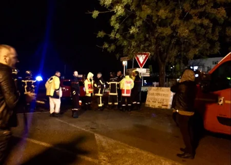 Fransada silahlı şəxs qocalar evinə hücum edib, iki nəfər öldürülüb