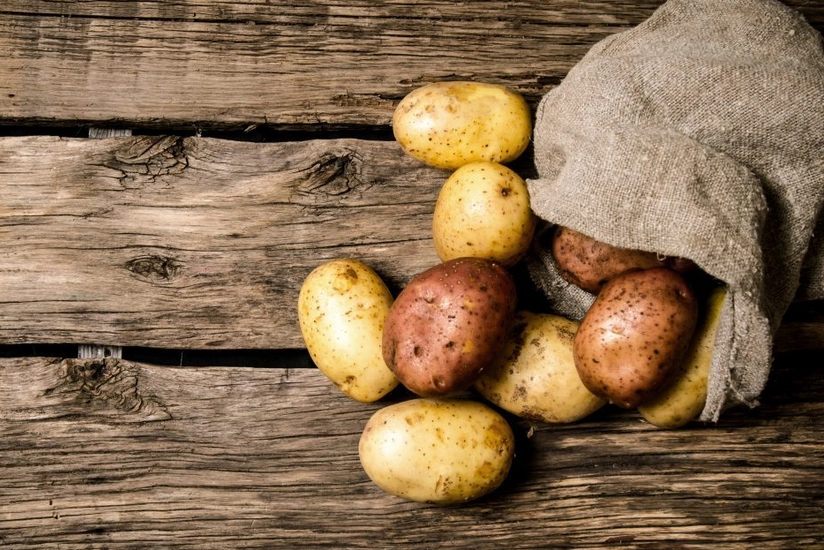 Azerbaijan exports record volume of potatoes