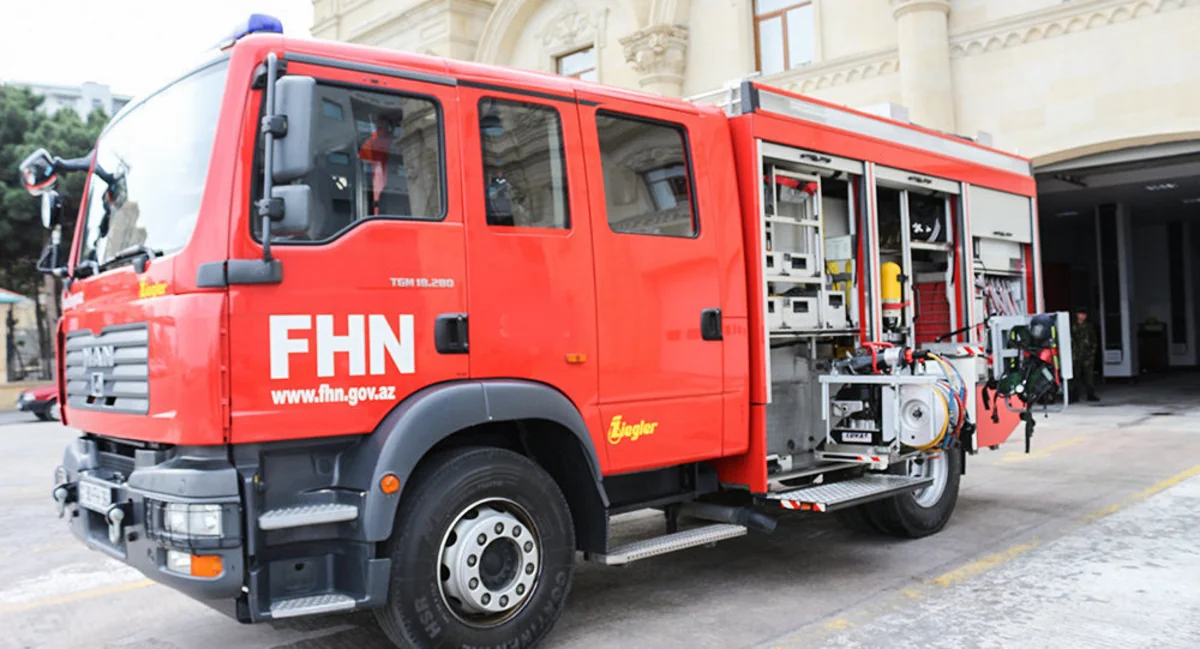 Bakıda köşkdə yanğın olub, ölən var