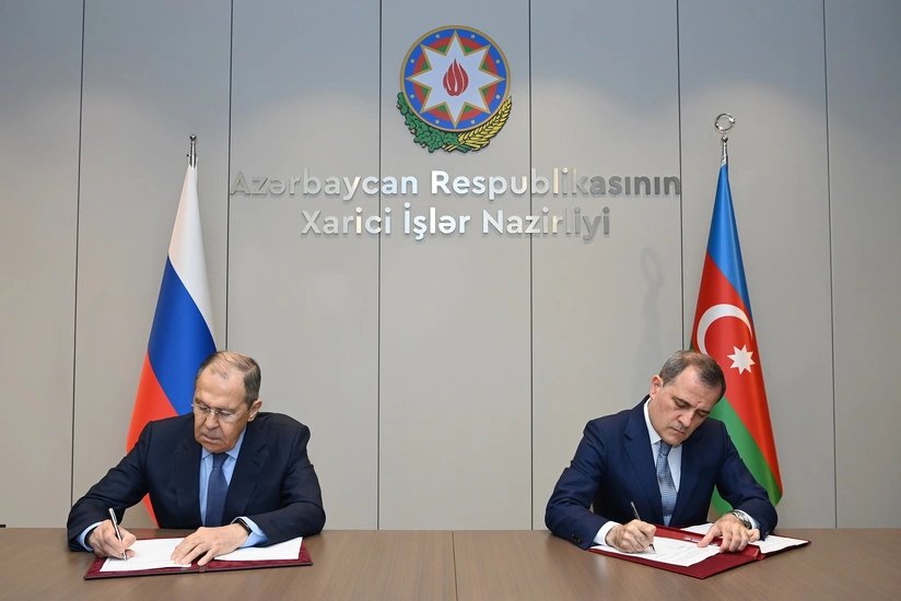 Azərbaycan və Rusiya XİN başçılarının müzakirə etdikləri məsələlər açıqlanıb