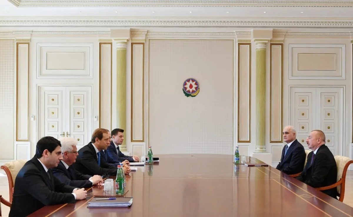 President Ilham Aliyev receives delegation led by Russian minister of industry and trade