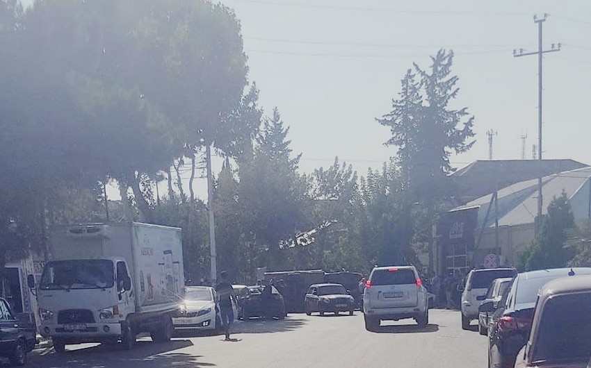 Qazaxda yük maşını aşıb, xəsarət alan var 